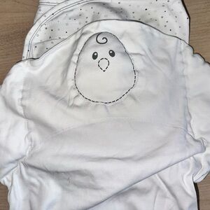 Nested Bean White Swaddle with Star Pattern